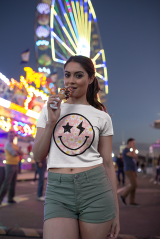 Lux Label & Co. Daisy Smiley Face