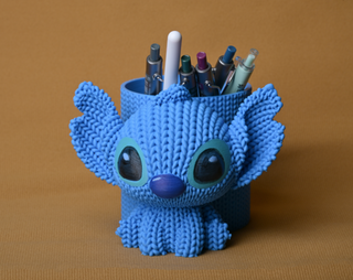 STITCH KNITTED PENCIL HOLDER